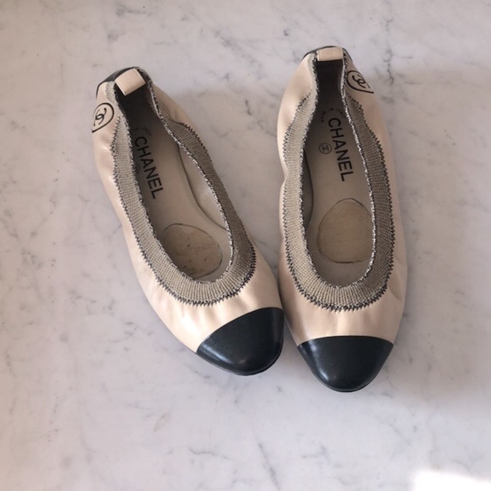 Chanel Cap Toe Ballet Flats (Size 40)
